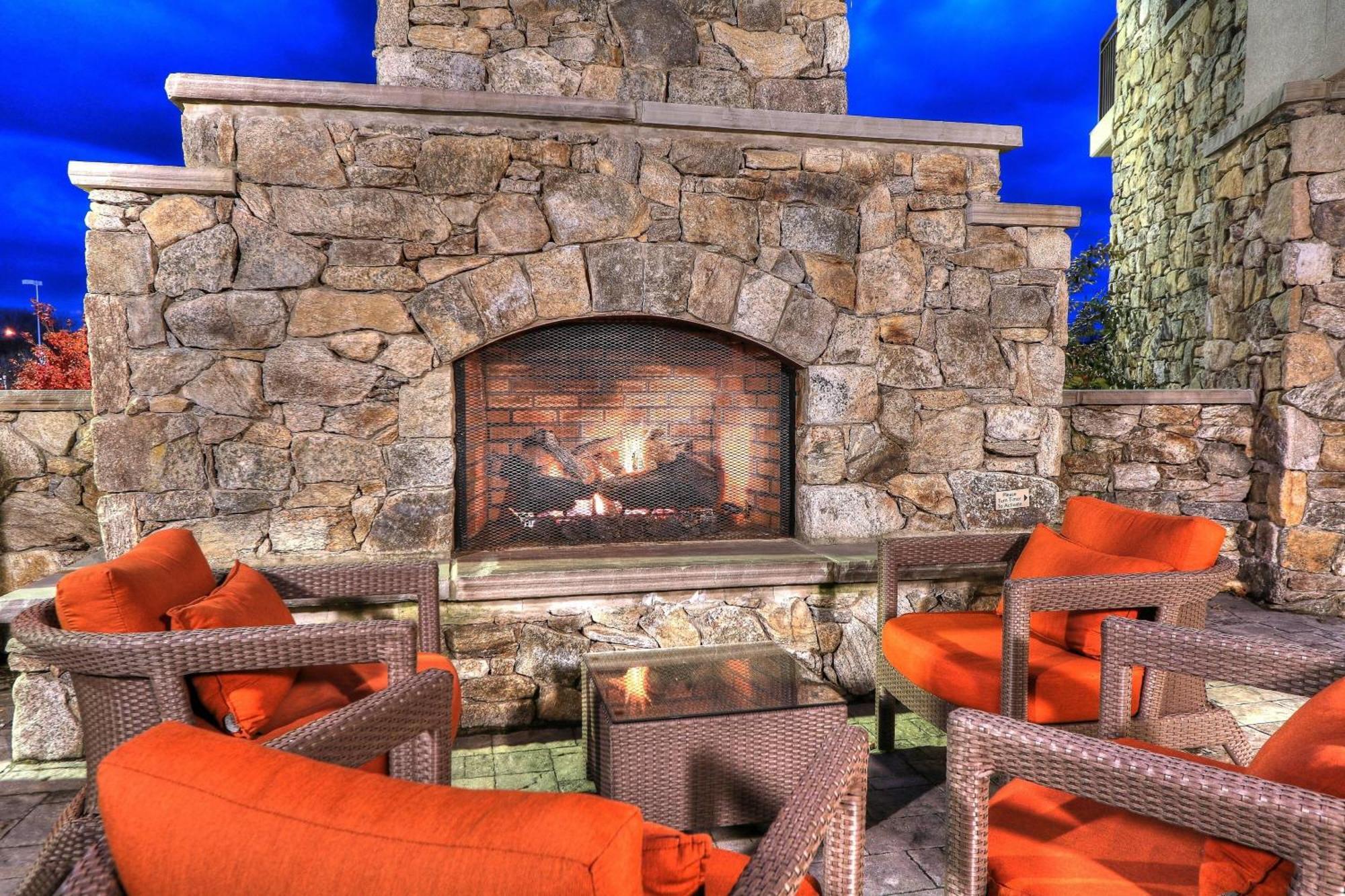 Hotel Courtyard By Marriott Pigeon Forge Extérieur photo